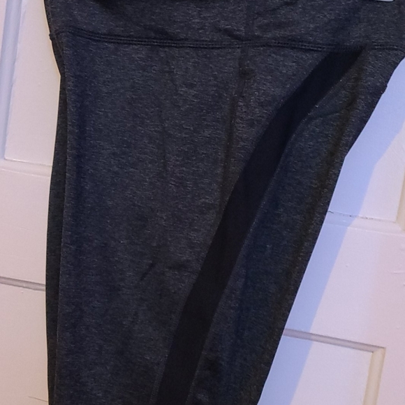 Workout Yoga Pant - Picture 3 of 3